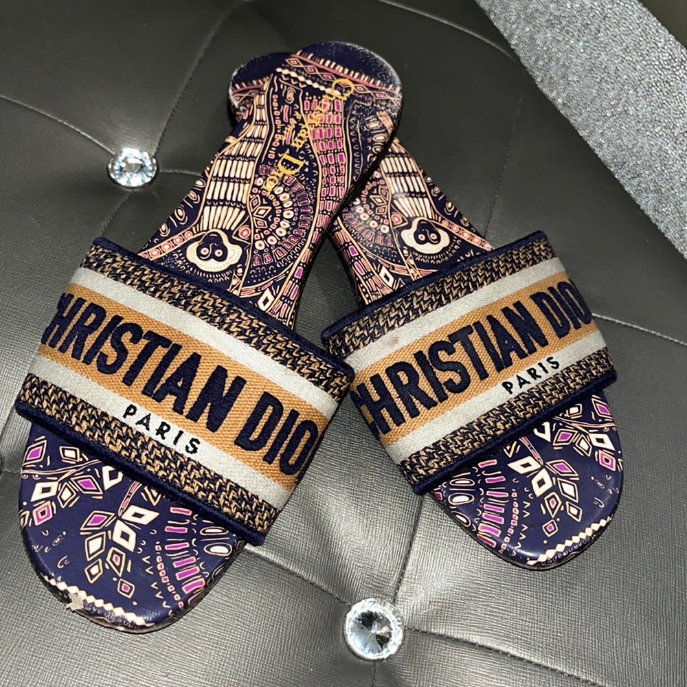 Authentic Dior Dway slides *limited edition*